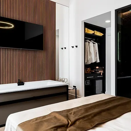 Nero Luxury Affittacamere *